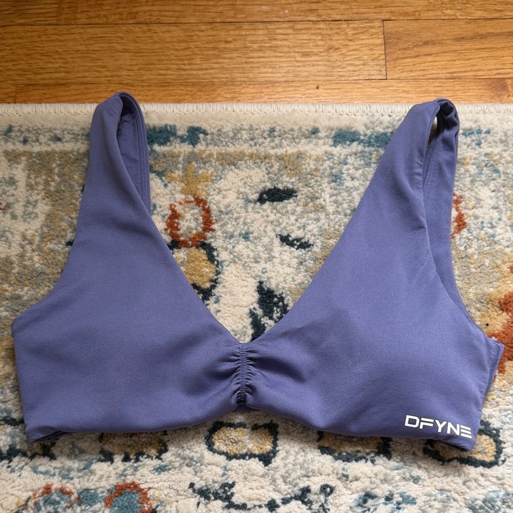 DFYNE Bra hannah person collection
